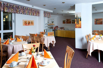 Hotel Invite 3*