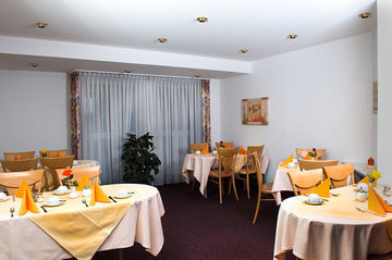 Invite Hotel